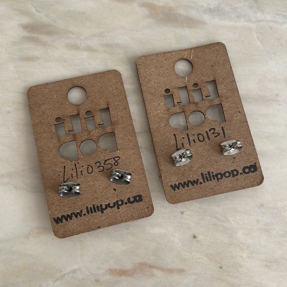 Heart & Strawberry Earring Summer Bundle - Picture 2 of 2